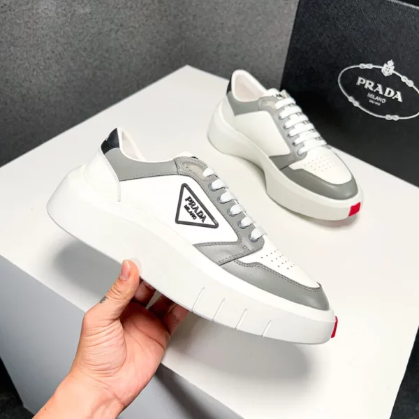 Prada shoes - Replica shoes