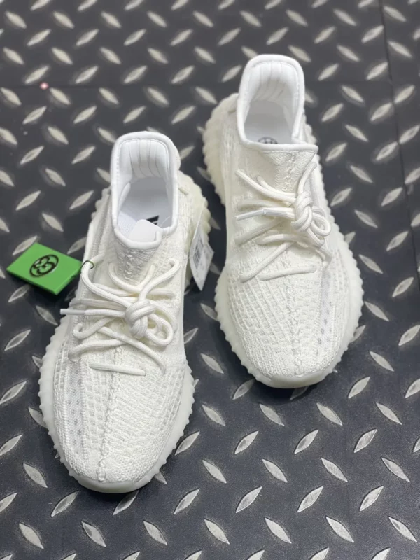 Yeezy shoes - rep shoes