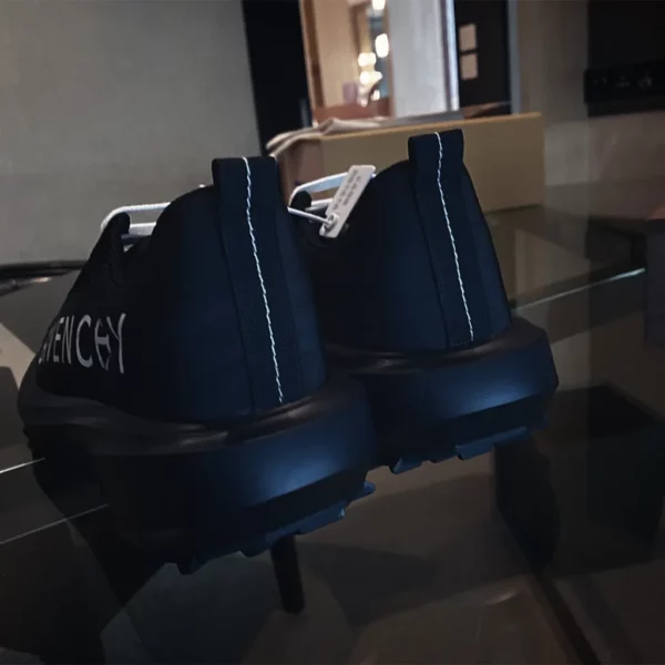 Givenchy shoes - rep shoes