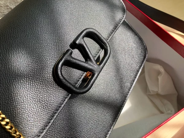 Valentino bag - replica bags