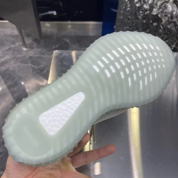 Yeezy shoes - rep shoes