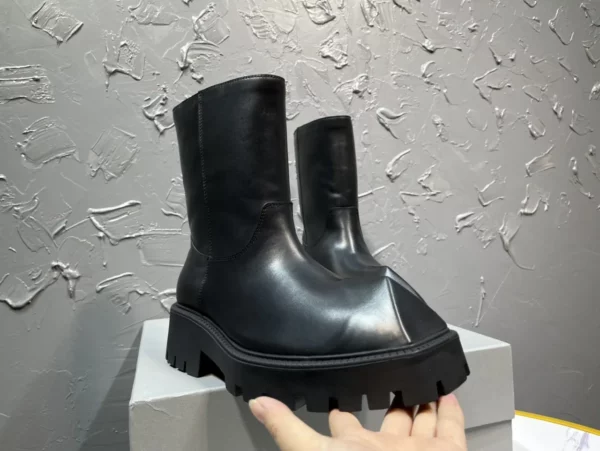 Balenciaga shoes - Replica shoes