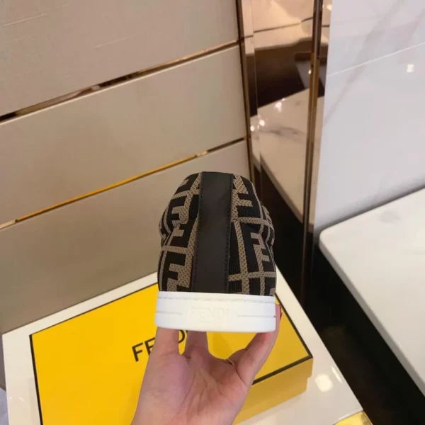 Fendi shoes - Replica shoes