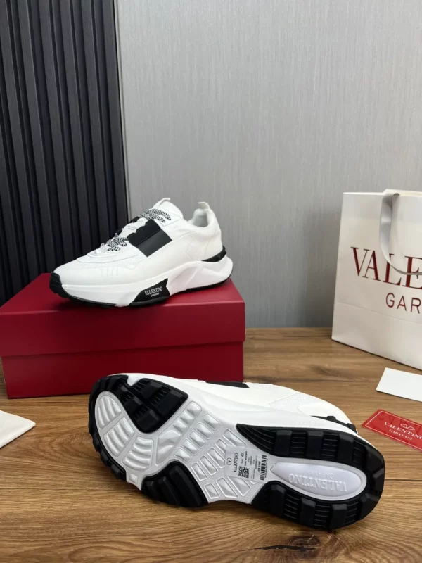 Valentino shoes - Replica shoes