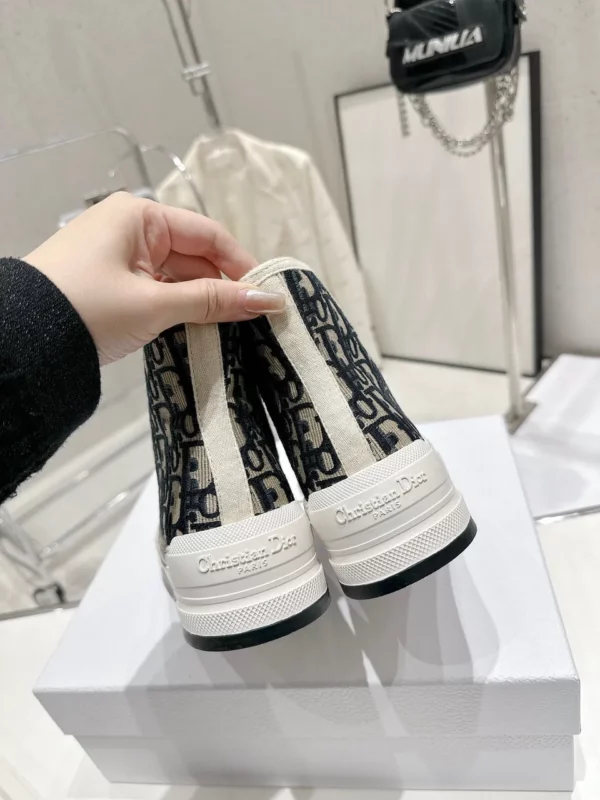 Dior shoes - rep shoes