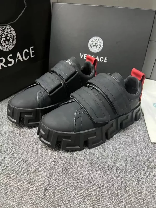 Versace shoes - rep shoes