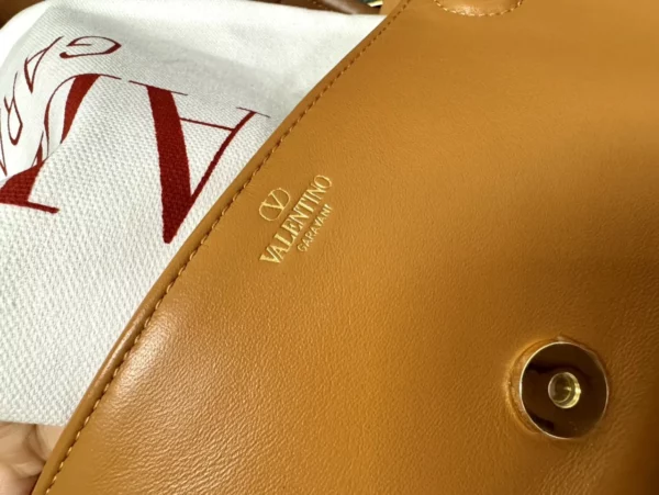 Valentino bag - replica bags