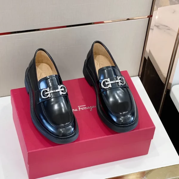 Ferragamo shoes - rep shoes