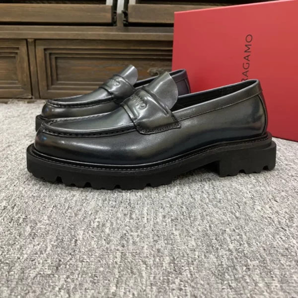 Ferragamo shoes - rep shoes