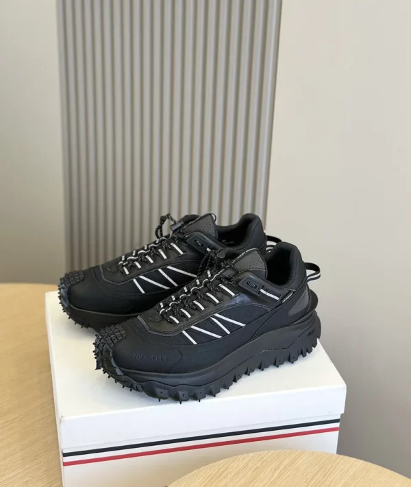 Moncler shoes - Replica shoes