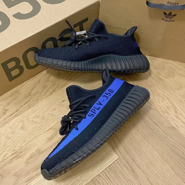 Yeezy shoes - rep shoes