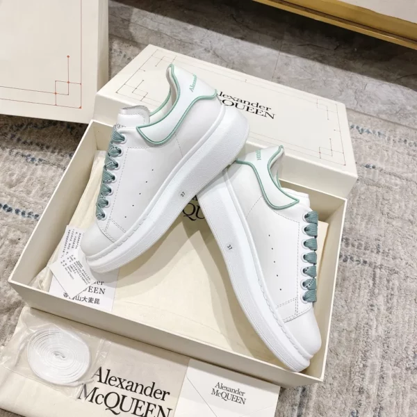 Alexander MCQueen shoes - Reps shoes