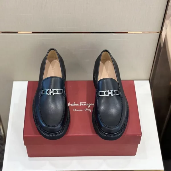 Ferragamo shoes - Replica shoes