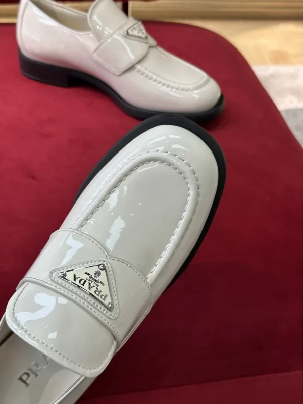 Prada shoes - Replica shoes