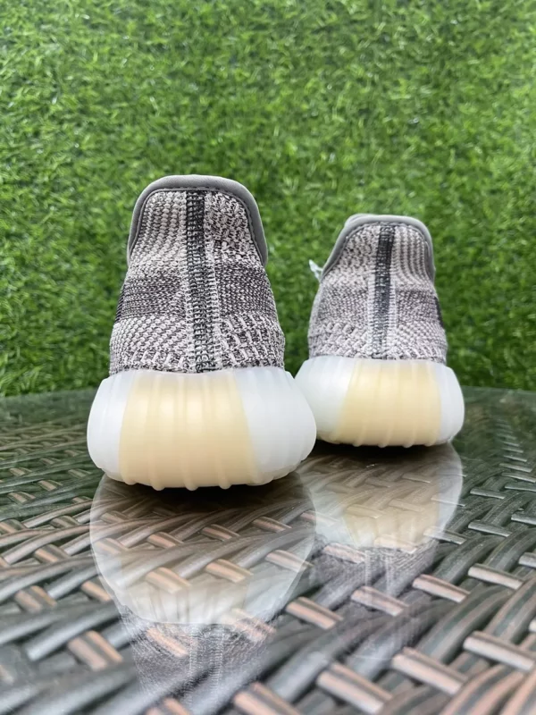 Yeezy shoes - Reps shoes