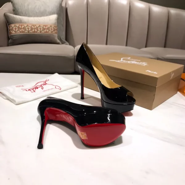 Christian Louboutin shoes - Replica shoes