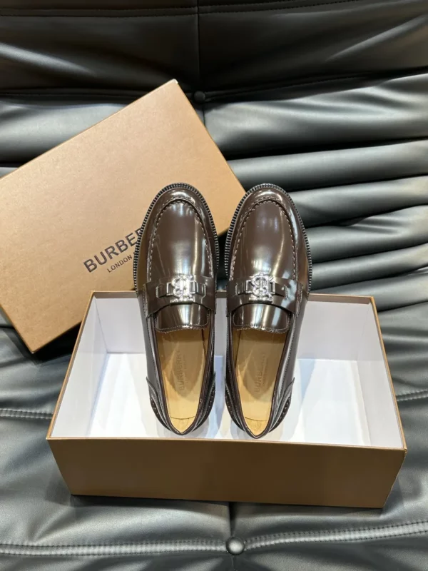 Burberry shoes - rep shoes