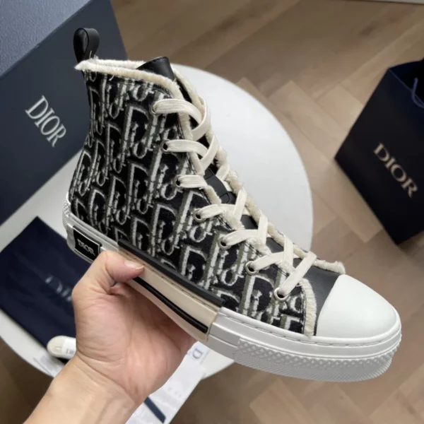 Dior shoes - Reps shoes