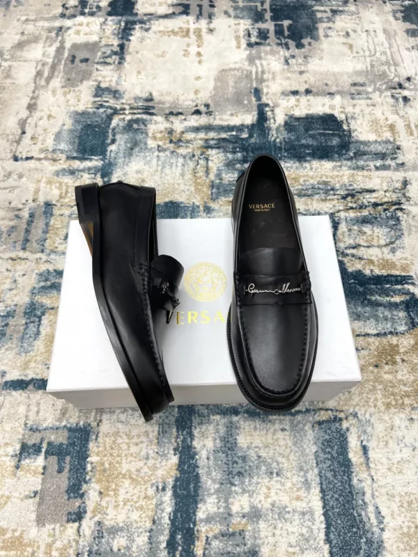 Versace shoes - rep shoes