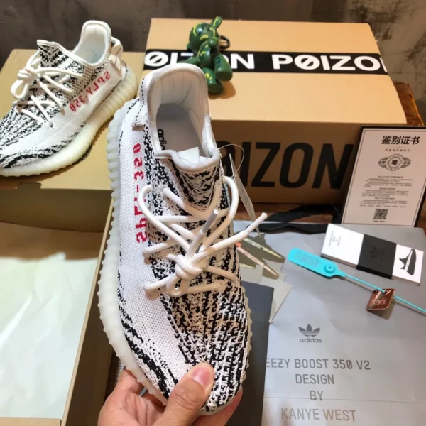 Yeezy shoes - rep shoes