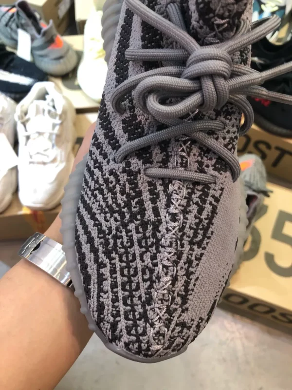 Yeezy shoes - rep shoes