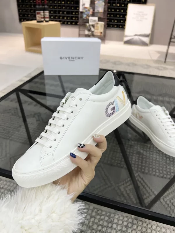 Givenchy shoes - Replica shoes