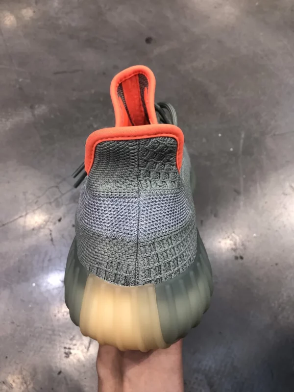 Yeezy shoes - rep shoes