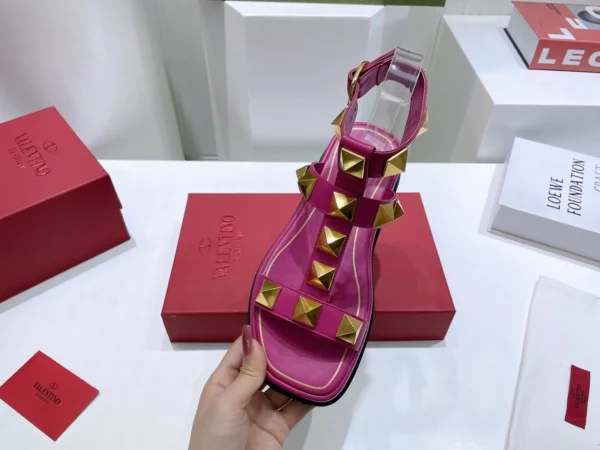 Valentino shoes - rep shoes