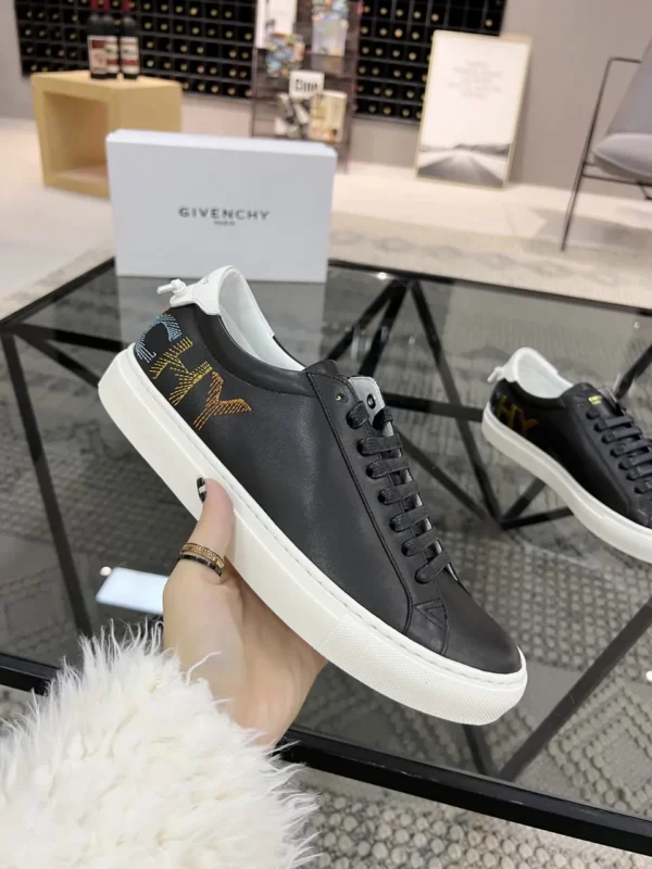 Givenchy shoes - Replica shoes