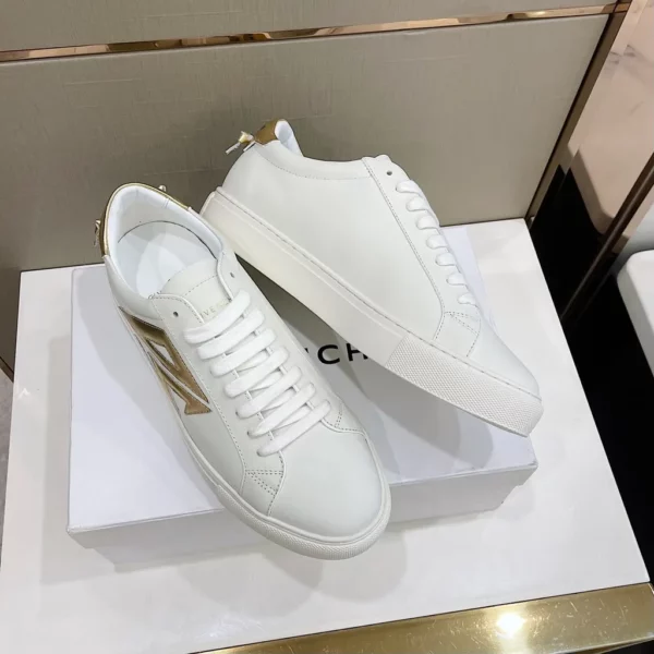 Givenchy shoes - rep shoes