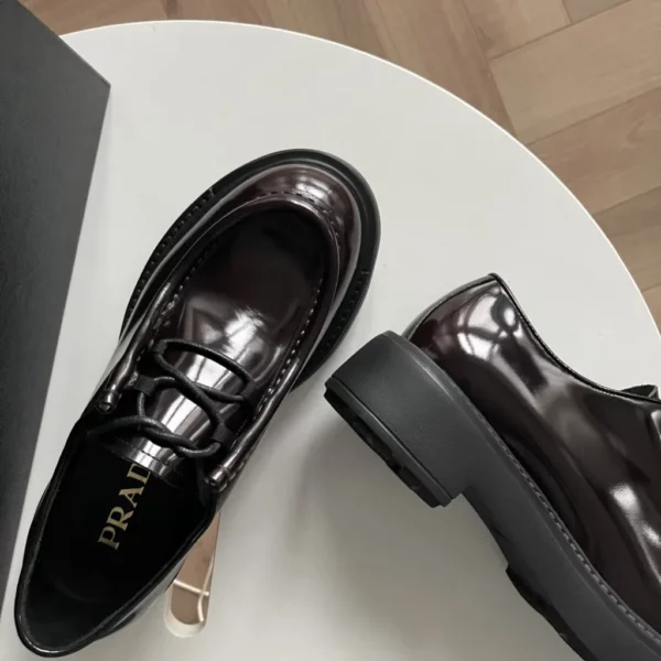 Prada shoes - Replica shoes