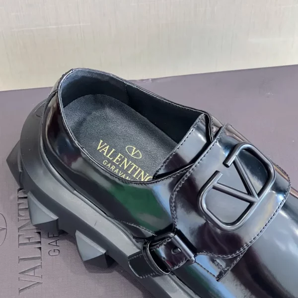 Valentino shoes - rep shoes