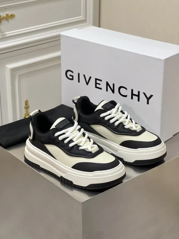 Givenchy shoes - Reps shoes