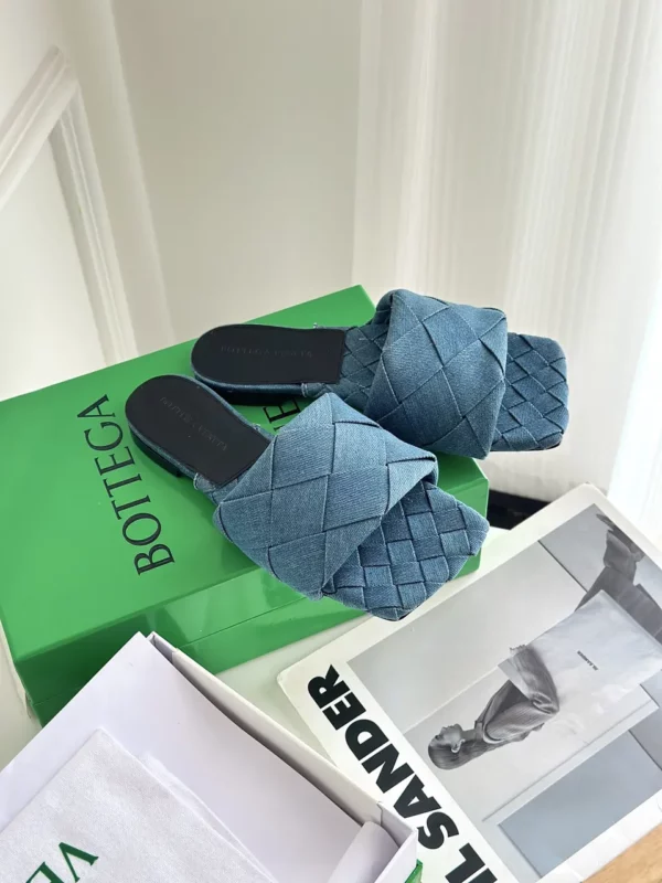 Bottega Veneta shoes - rep shoes