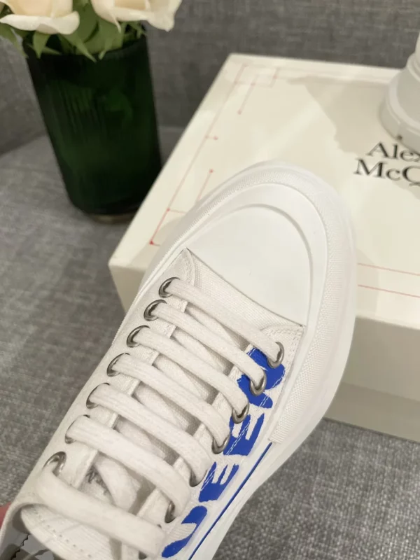 Alexander MCQueen shoes - Replica shoes