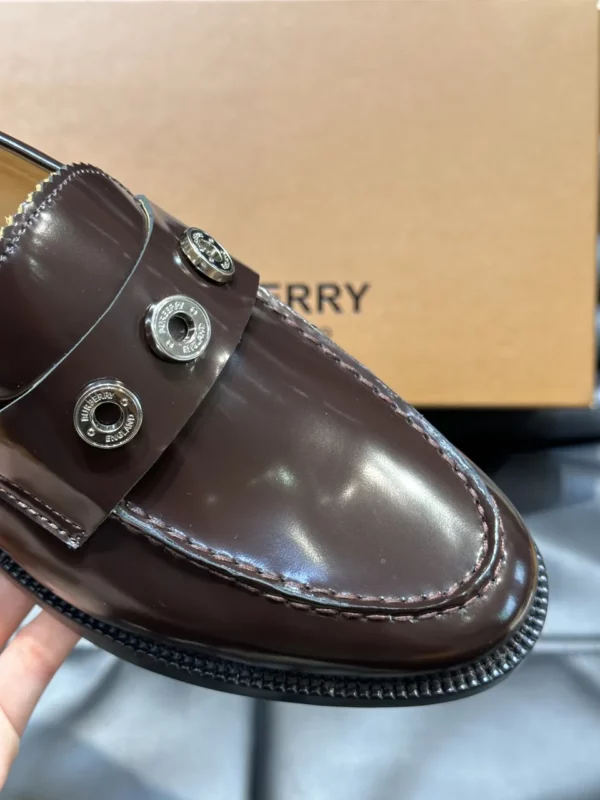 Burberry shoes - rep shoes