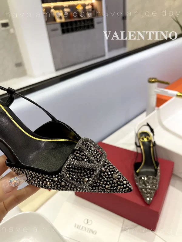 Valentino shoes - Replica shoes