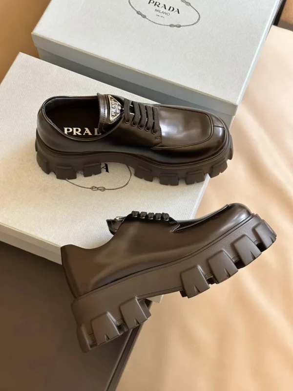 Prada shoes - Replica shoes