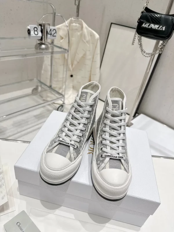 Dior shoes - rep shoes