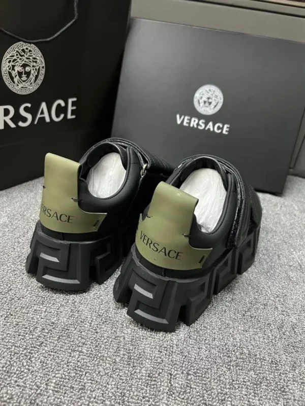 Versace shoes - Replica shoes