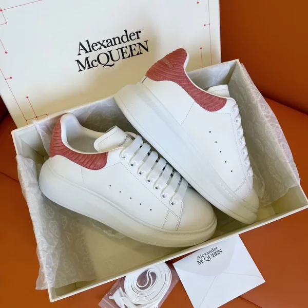 Alexander MCQueen shoes - rep shoes