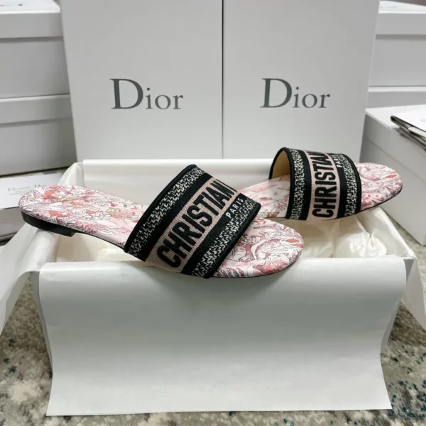 Dior shoes - Reps shoes