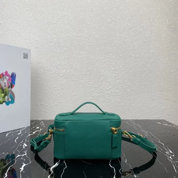 Prada bag - rep bags