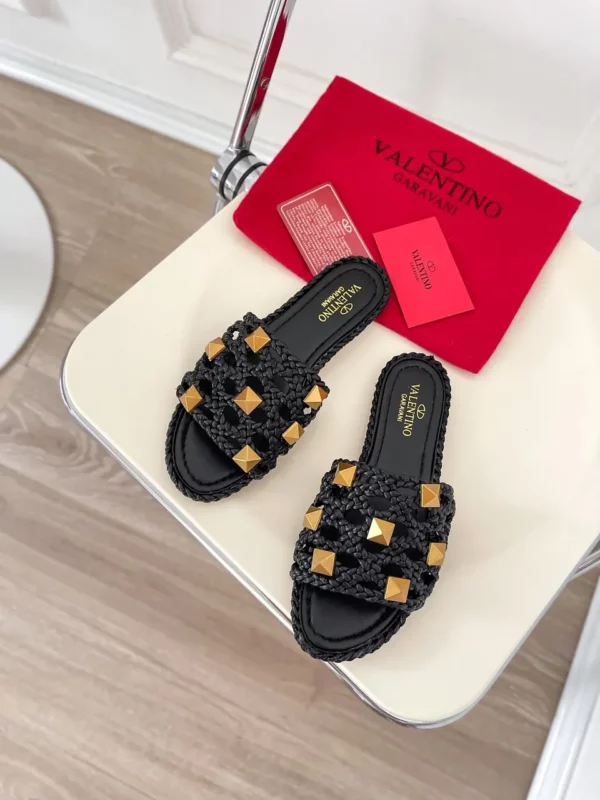 Valentino shoes - Reps shoes