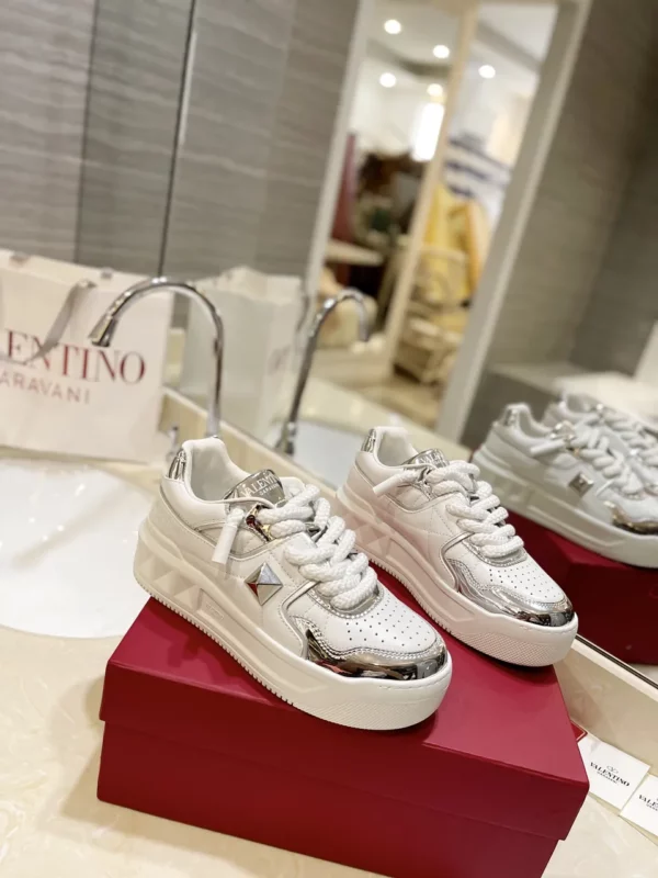 Valentino shoes - rep shoes