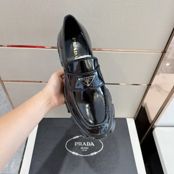 Prada shoes - Replica shoes