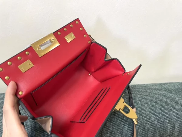 Valentino bag - rep bags