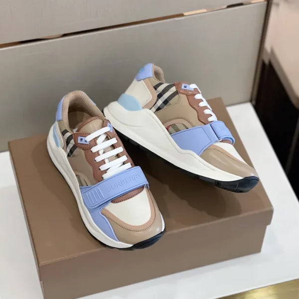 Burberry shoes - Reps shoes