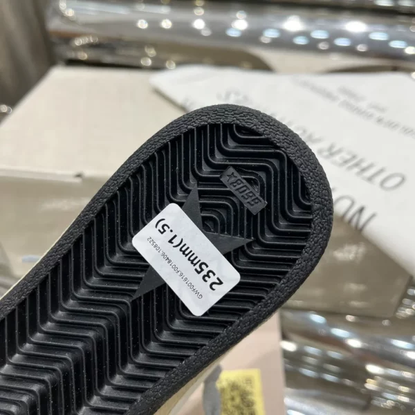 GGDB shoes - Reps shoes