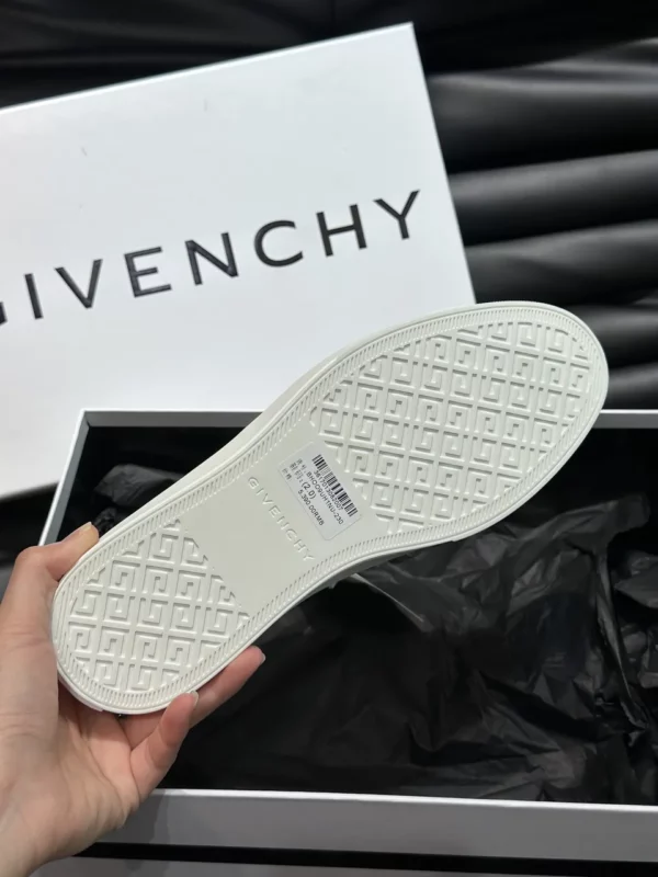 Givenchy shoes - rep shoes